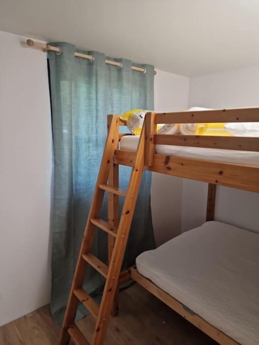 Appartement Ariege, Agreable T2 En Bord De Riviere à Val-de-Sos Extérieur photo